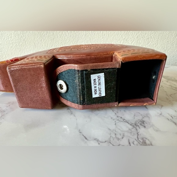 Handmade Painted Leather Elephant Coin Bank Money Box India Folk Art Style - Picture 5 of 5